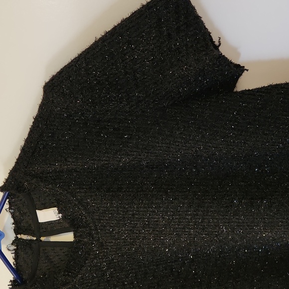 Sparkly black top - Picture 2 of 7